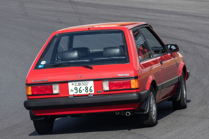 1980年発売の初代FF「ファミリア」