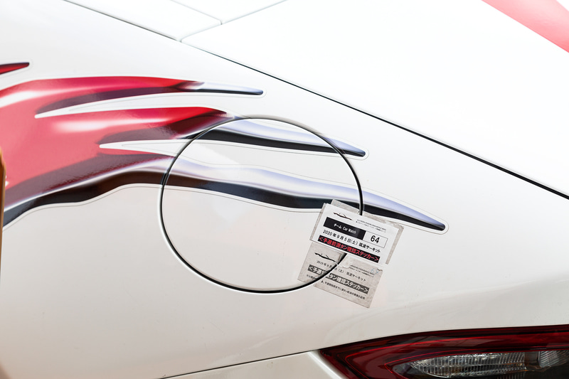 燃料タンクは予選前の満タンで封印がされる