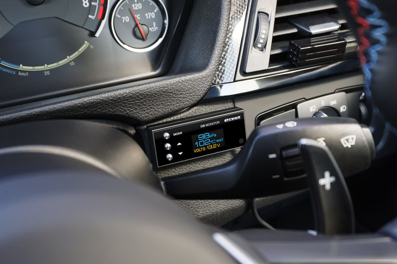 装着例（BMW M4）