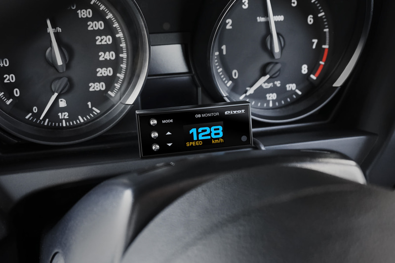 装着例（BMW Z4）