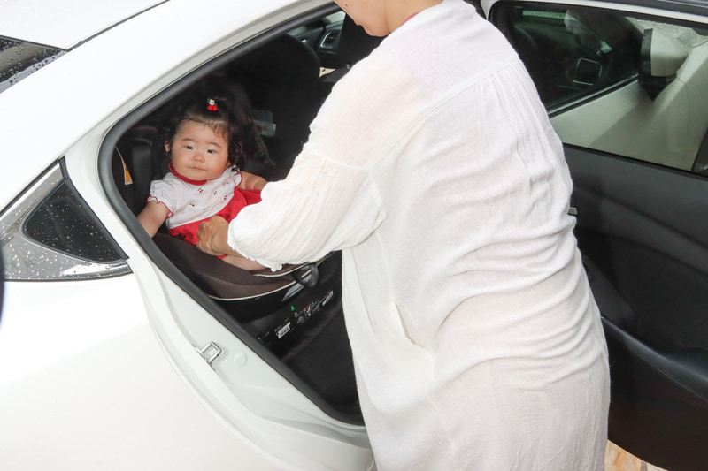 シートを正対できるので乗せ降ろしもベルトの脱着もラク