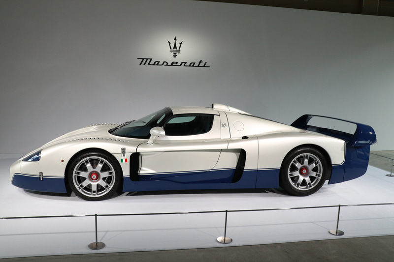 MC20の前身とされるMC12を展示した