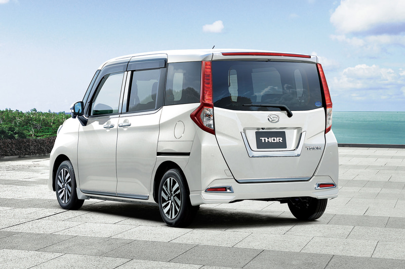 トール ディーラーオプション装着イメージ