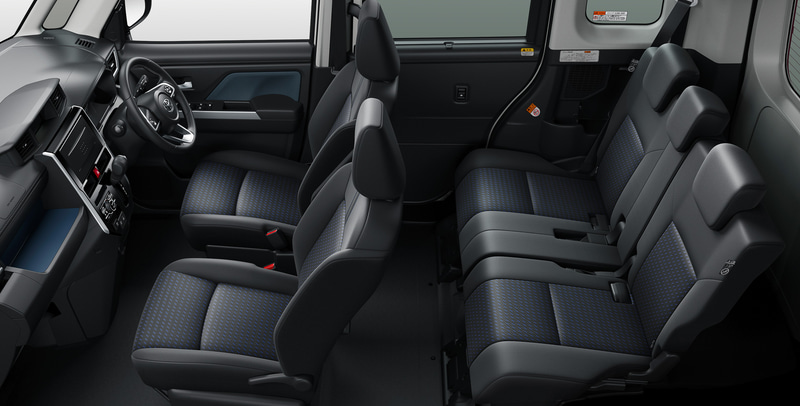 内装色：ブラック