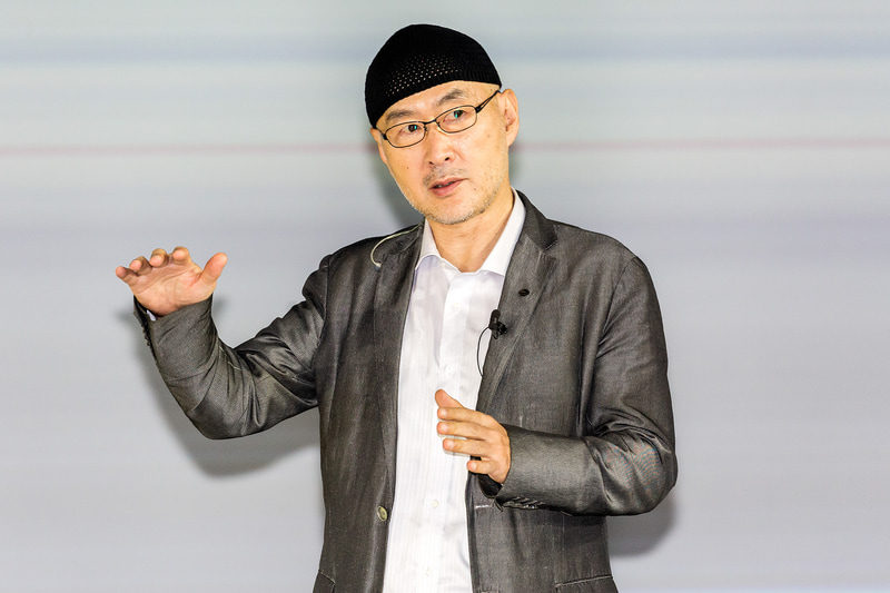 出会いは30年前の300ZXの時代だったという2人