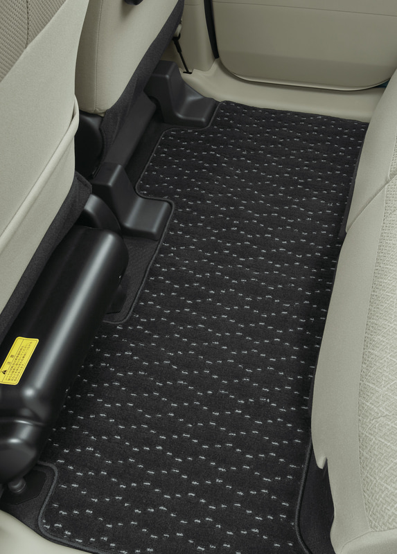 後席足下スペース