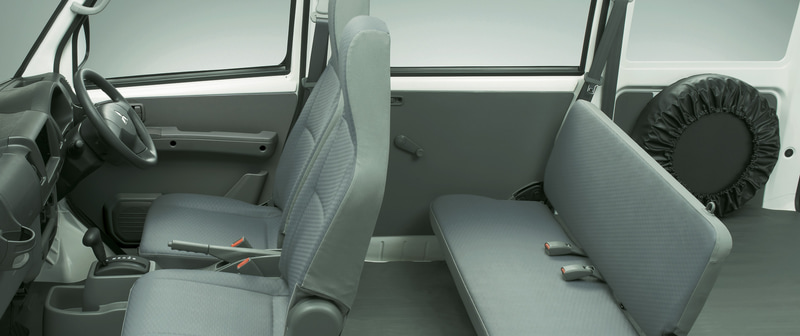 CD（16.0kWh） ハイルーフ 4シーター