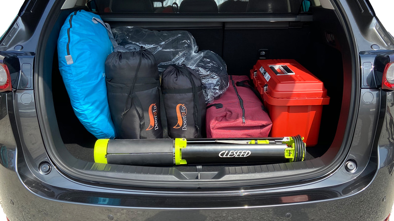 でれピカTWIN8000をクルマに積んだところ