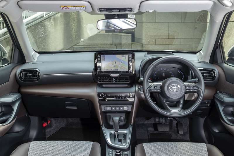 ヤリスクロスの内装