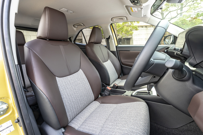 ヤリスクロスの内装