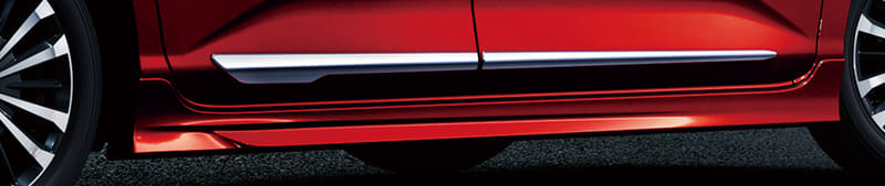 サイドドアガーニッシュ：4万6090円