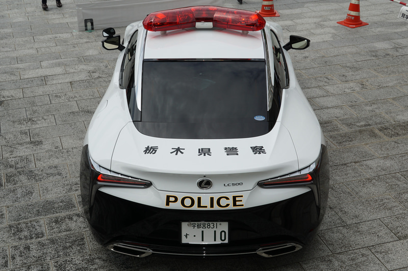 レクサスLCパトカー