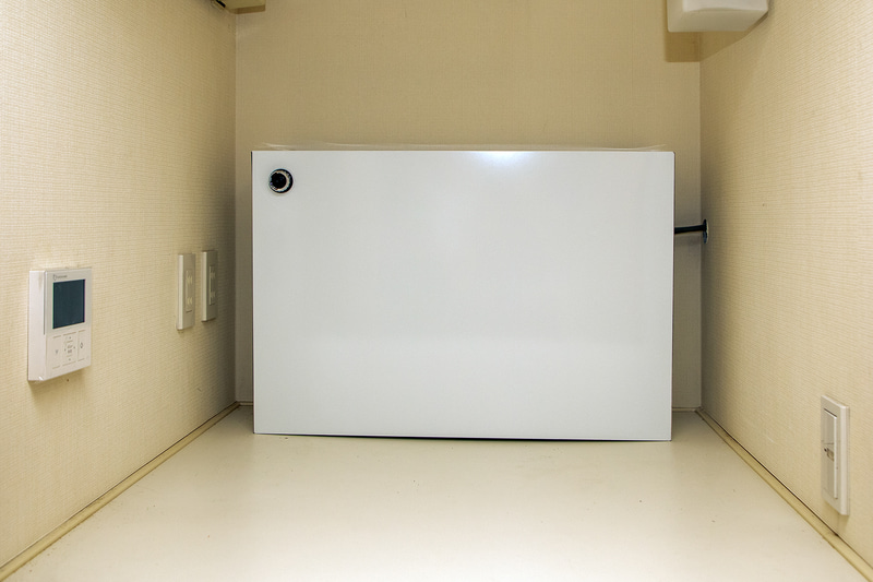 家のなかには回路切り替えスイッチボックスや車両接続用装置がつく