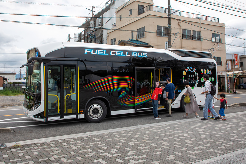 トヨタのFCバス「SORA」への試乗体験も行なわれた