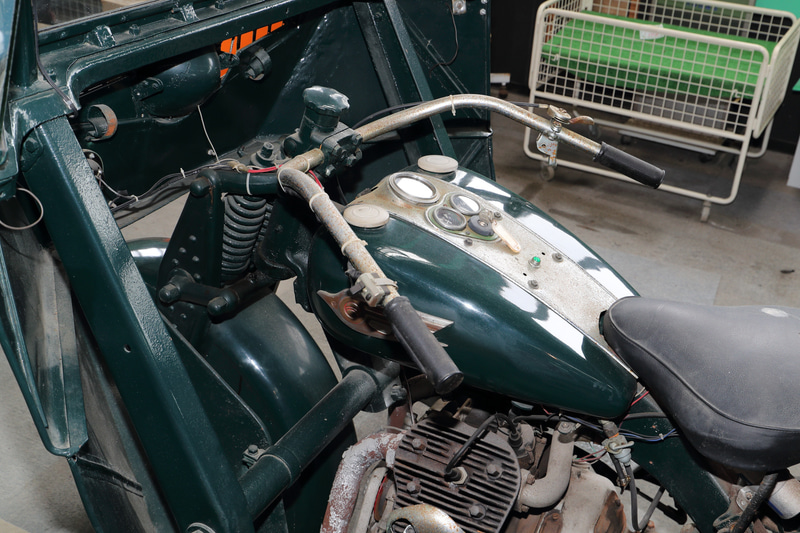 くろがねオート3輪。見た目はほぼバイクですが最大積載量は750kgもあるそうです