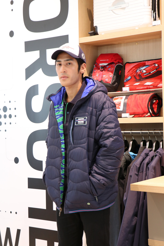 リバーシブルキルティングジャケット。価格3万250円