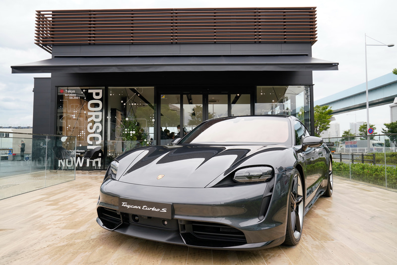 Porsche NOW Tokyo / 所在地：東京都 江東区有明1丁目3-25 / 電話番号：03-5962-4676 / 営業時間：11時～20時 / 定休日：なし