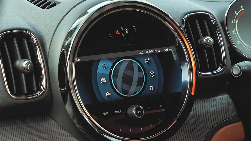 MINI クロスオーバーの内装