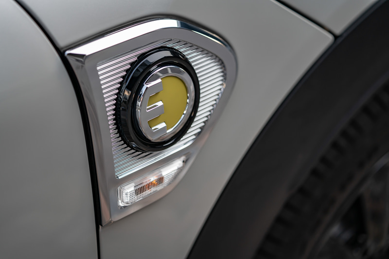 プラグインハイブリッドモデルも設定