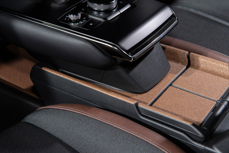 「MAZDA MX-30」マイルドハイブリッドモデル（国内仕様）