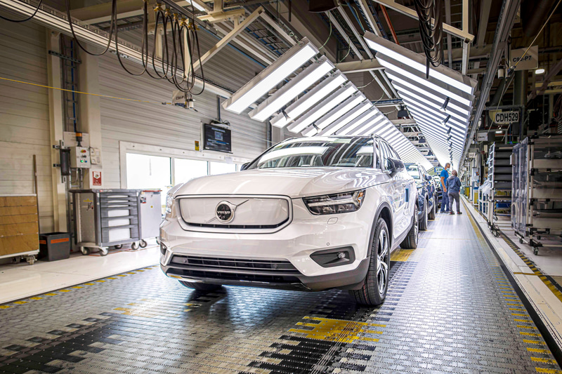 ボルボ初のBEV（バッテリー式電気自動車）「XC40 Recharge」の生産が開始