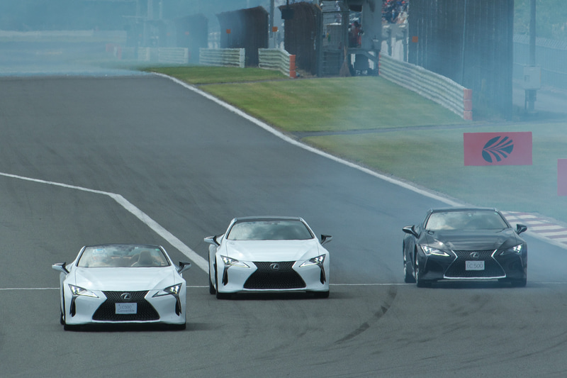 1コーナー側からのデモフライト