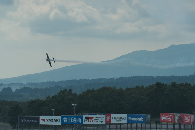 1コーナー側からのデモフライト