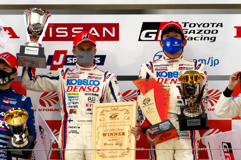 優勝した39号車 DENSO KOBELCO SARD GR Supra（ヘイキ・コバライネン/中山雄一組）