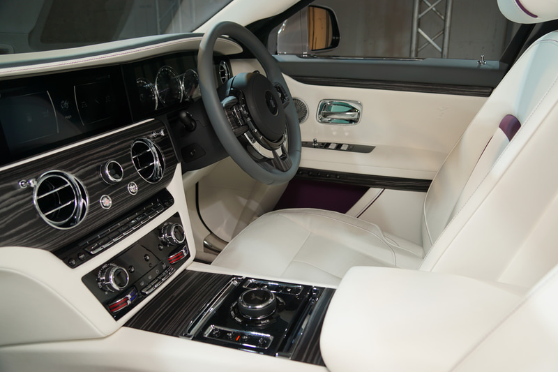 新型ゴーストのインテリア