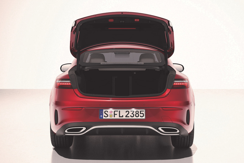 クーペのトランクルーム