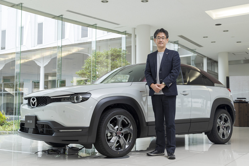 マツダの新型「MX-30」のデザインについてマツダ株式会社 デザイン本部 チーフデザイナー 松田陽一氏に話を聞いた