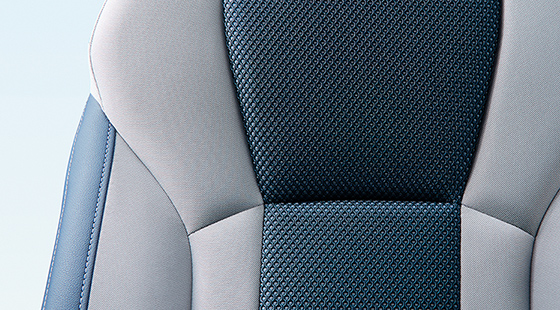 シート材質：Advance用ファブリック/トリコット＋合成皮革（ネイビー/ライトグレー、シルバーステッチ）