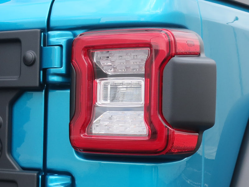 LEDライト（ヘッドライト、フロントフォグランプ、テールランプ）