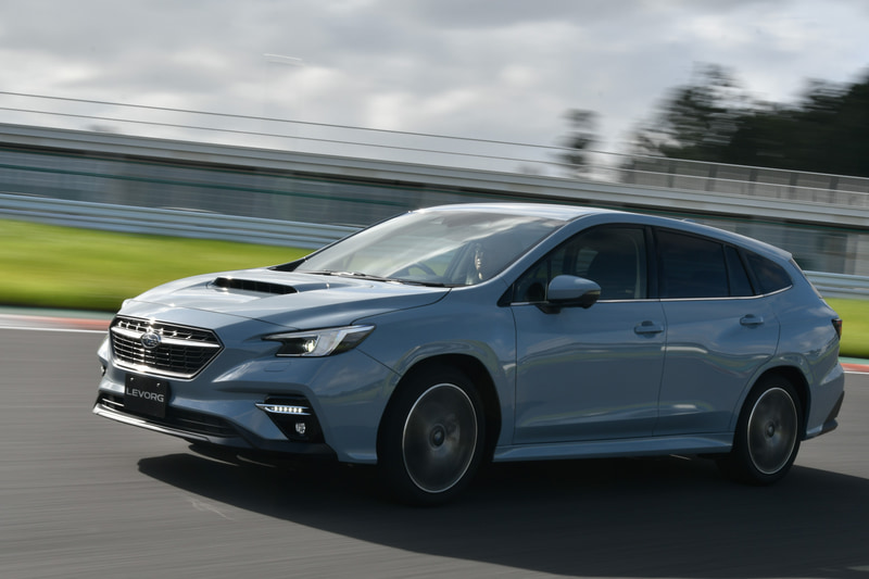 新型「レヴォーグ」プロトタイプ GT-H