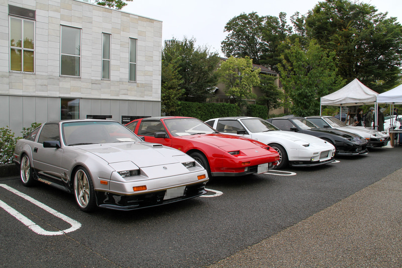 歴代フェアレディZが代官山 T-SITEの駐車場を埋め尽くした