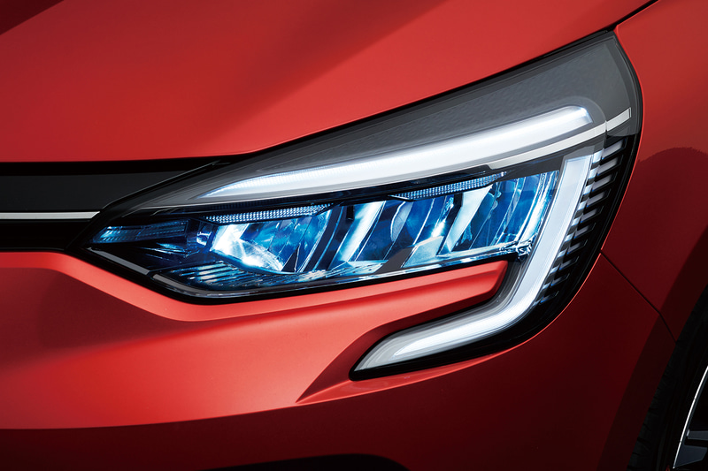 LEDヘッドライト