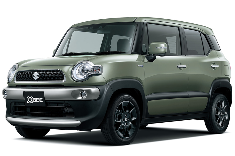 「クロスビー」を一部仕様変更。画像のボディカラーは新色の「タフカーキパールメタリック」