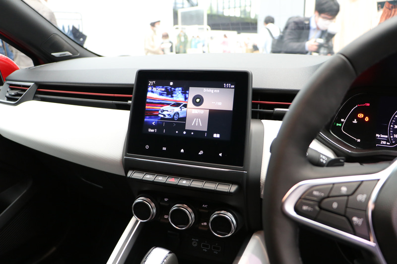 7インチマルチメディアEASY LINK