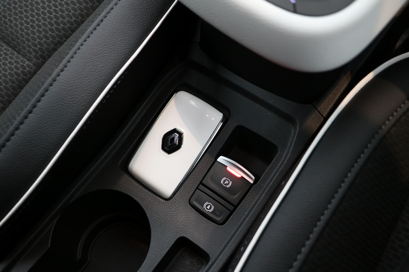 電動パーキングブレーキ