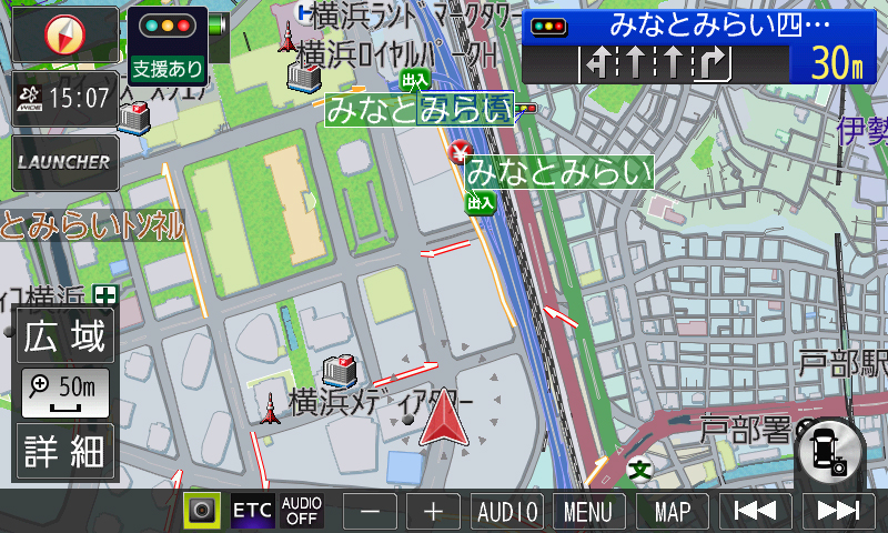 高度化光ビーコンでは「信号情報活用運転支援システム（TSPS）」が利用可能。このままの速度だと青信号で通過できるとか、赤信号になってしまうとか、さらには進行方向の信号がもうすぐ青になることを知らせるなど嬉しい情報が受信できる