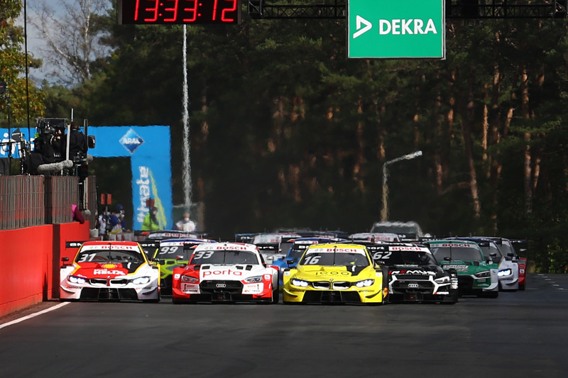 レース2のスタート