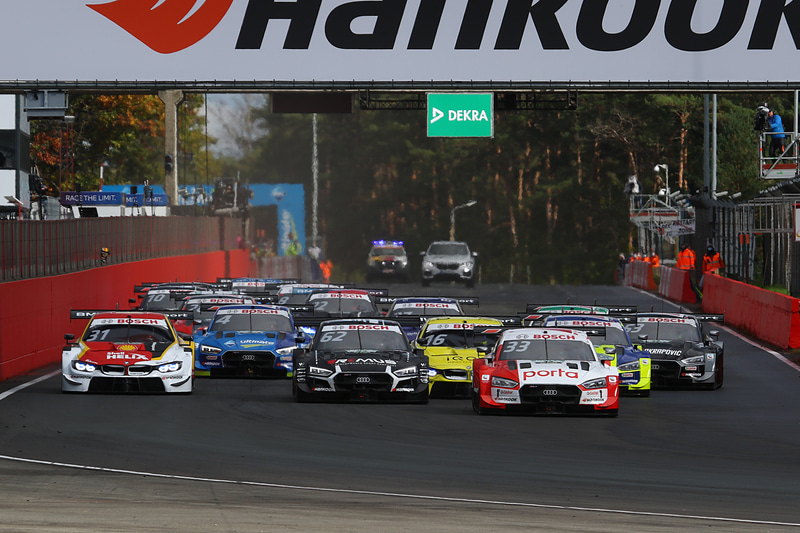 レース2のスタート