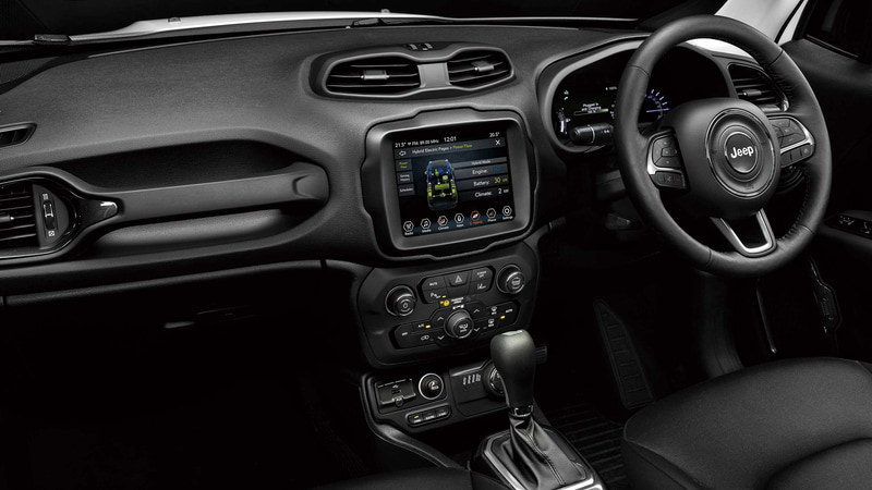 ハイブリッドシステムは「HYBRID」「ELECTRIC」「E-SAVE」の3モードを設定