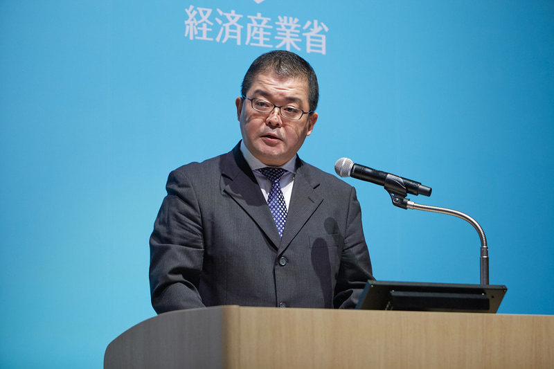 経済産業省 商務･サービス政策統括調整官 山本和徳氏