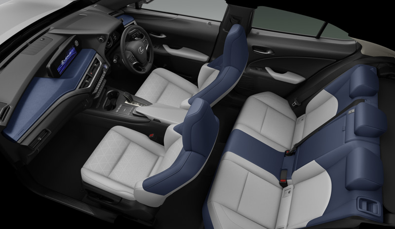 UX300e“version L”（インテリアカラー：コバルト）