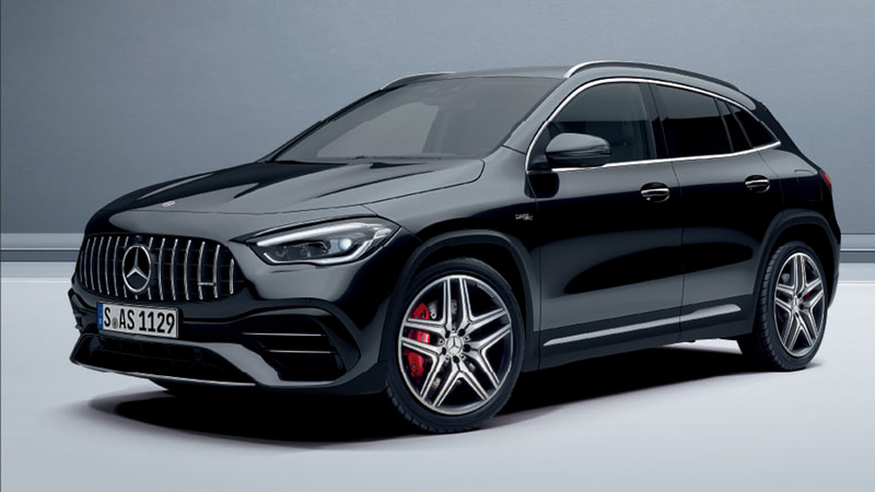 メルセデスAMG GLA 45 S 4MATIC+