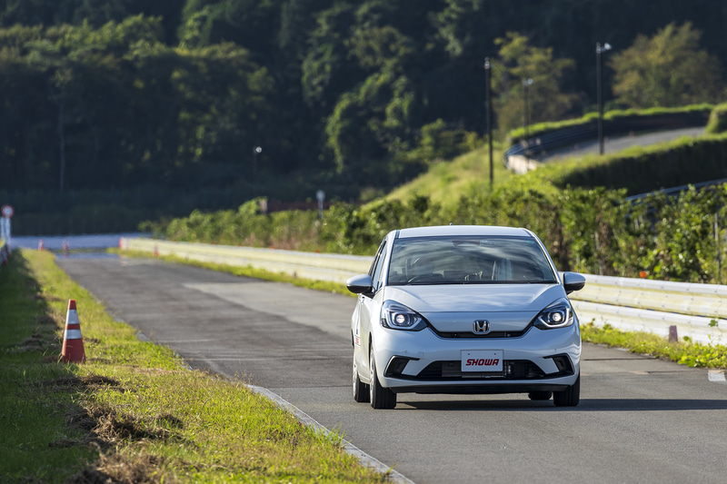 次世代S-SEESの組み込まれたフィット