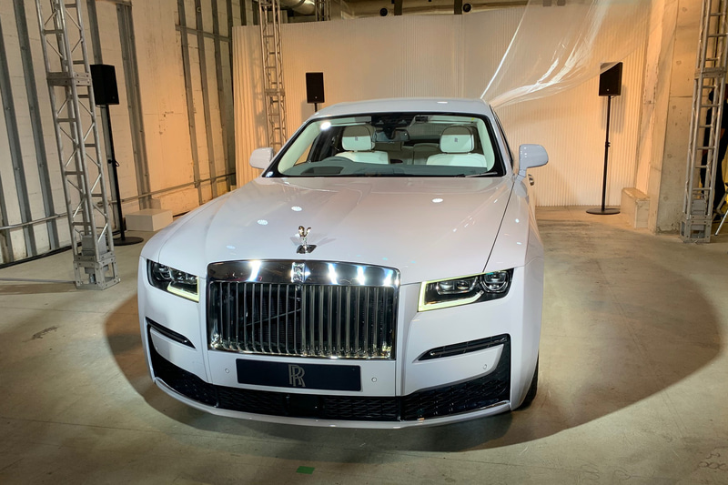 ロールスロイス「ゴースト」