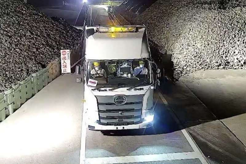 現場での走行テストシーン