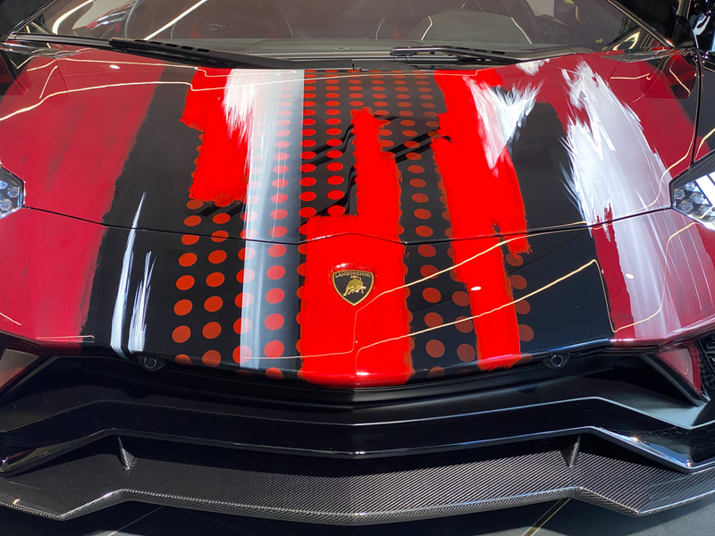 アヴェンタドール S“dressed”by Yohji Yamamoto